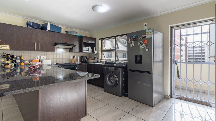 2 Bedroom Property for Sale in Zonnebloem Western Cape